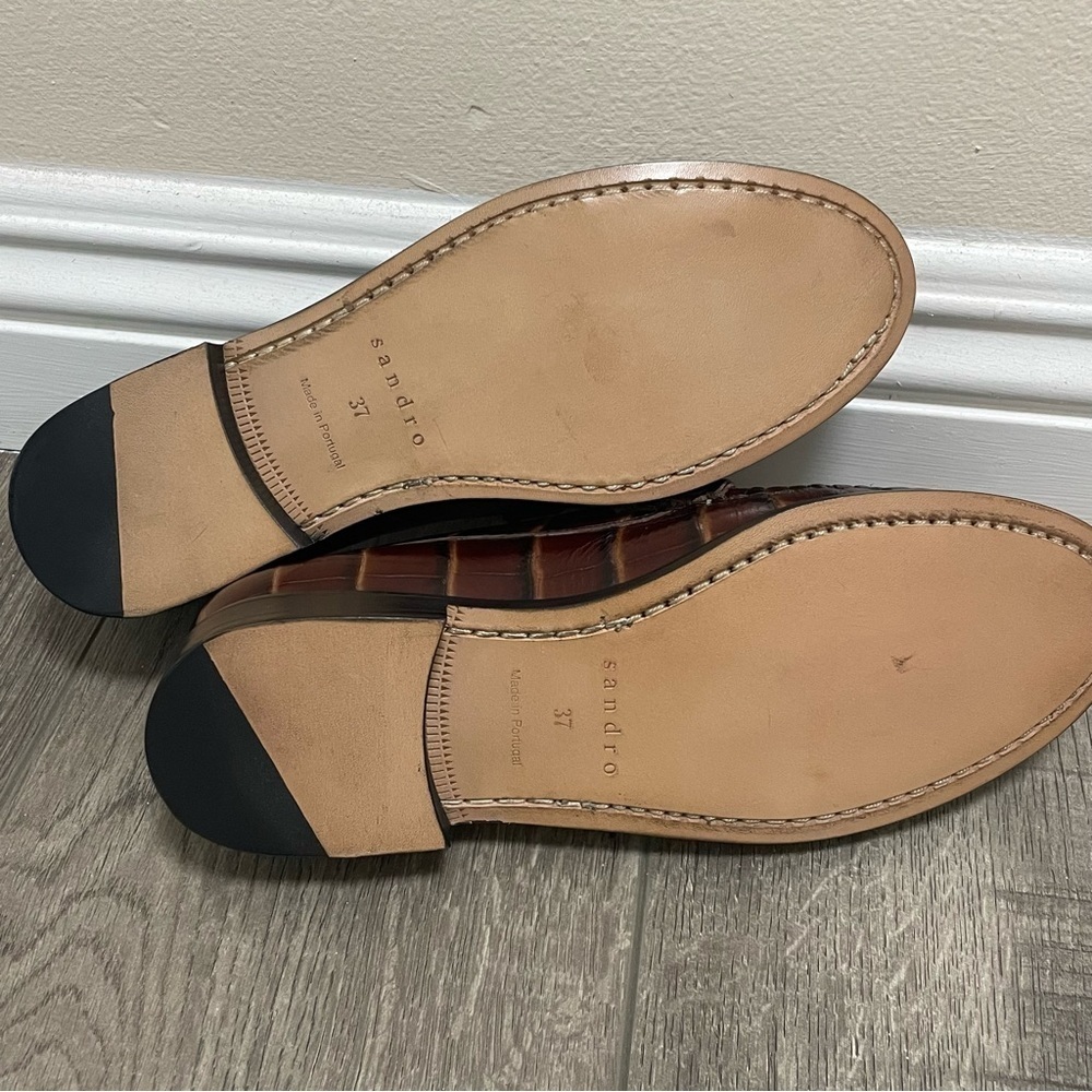 Sandro Brown Leather Croc Embossed Loafers Gold Chain Womens Size 37 US 6.5 NEW - Picture 7 of 11